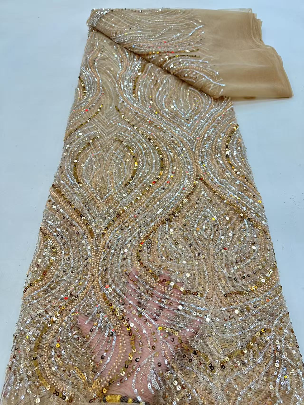 Luxury Red African Beaded Mesh - Glitter Tablecloth 评论和价格