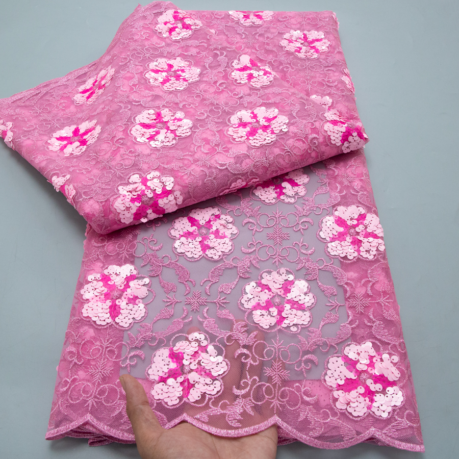 2026 French Embroidered Mesh L - Glitter Tablecloth 评论和价格