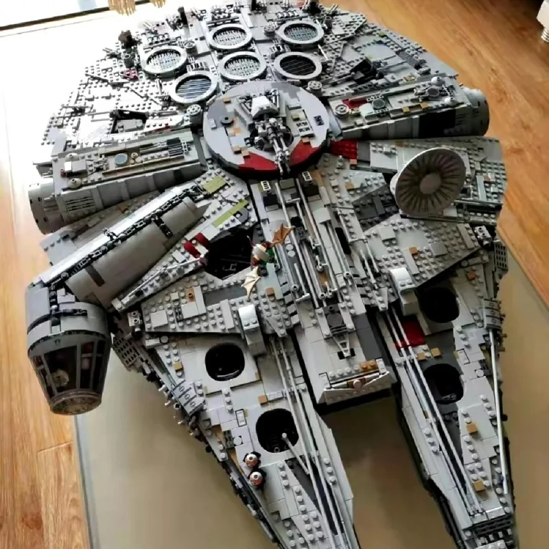 Bandai Launch 75192 DIY Assemb - Event Launch Party 评论和价格