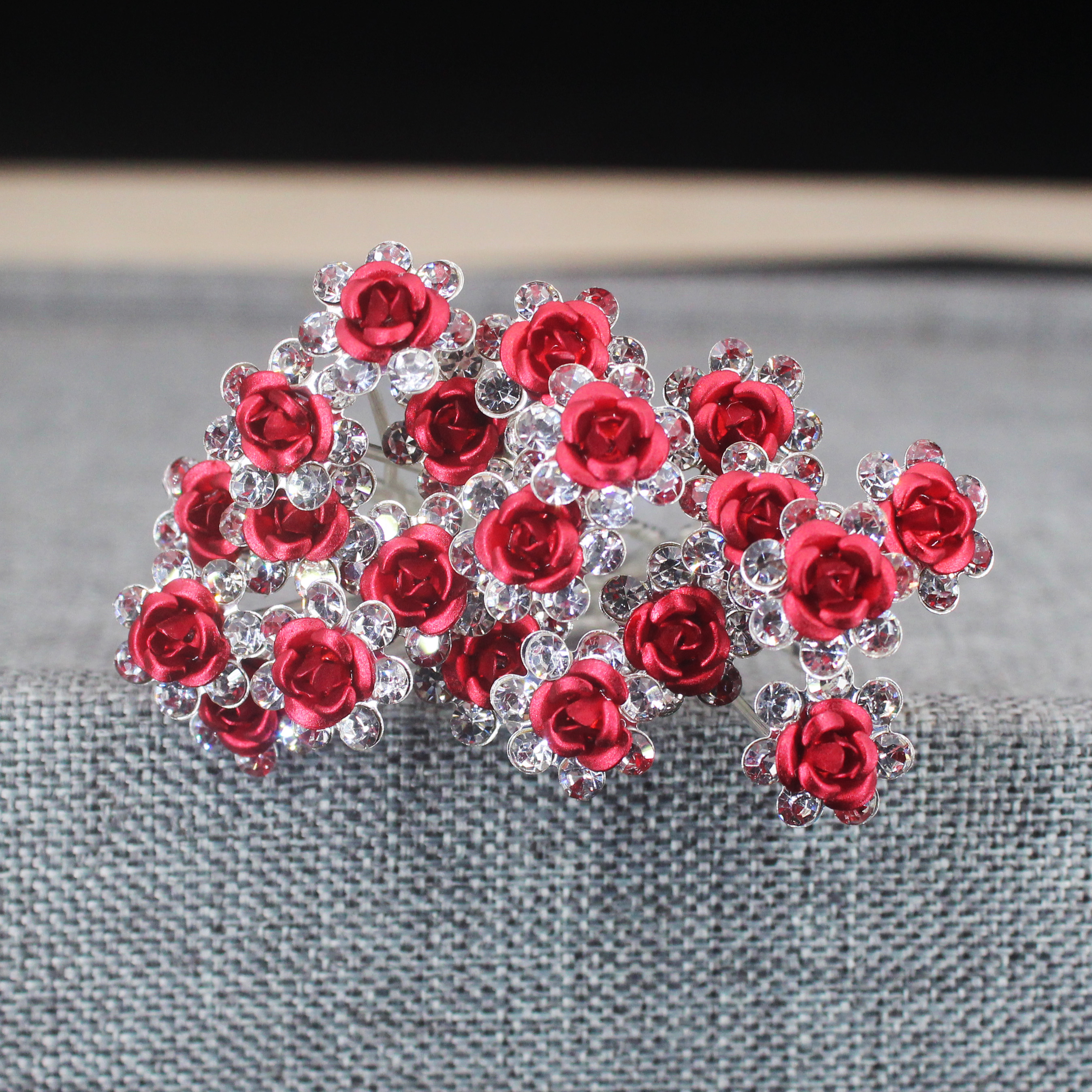 20PCS Rose Flower Rhinestone H - Event Suppliers 评论和价格
