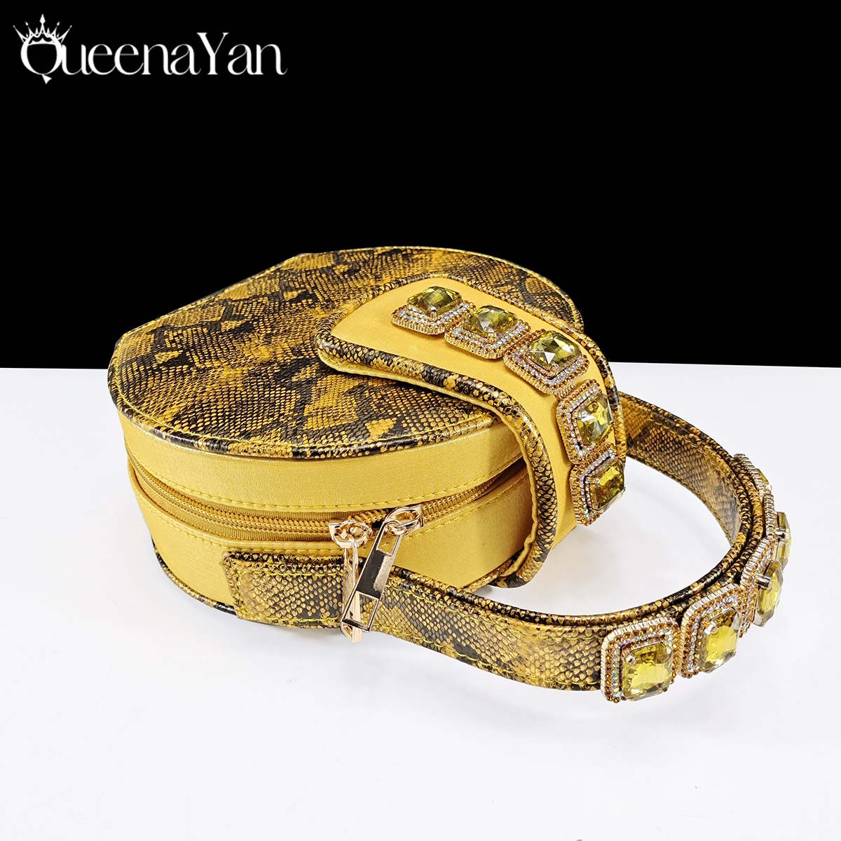 Queena Yan New Luxurious Itali - Party Favor Bag 评论和价格